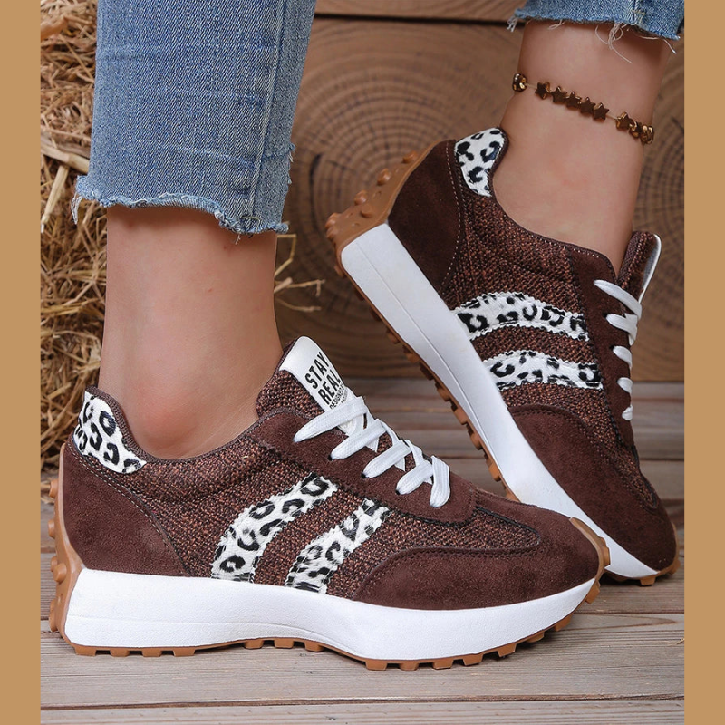 Damskie sneakersy retro z kontrastowymi paskami i białą podeszwą