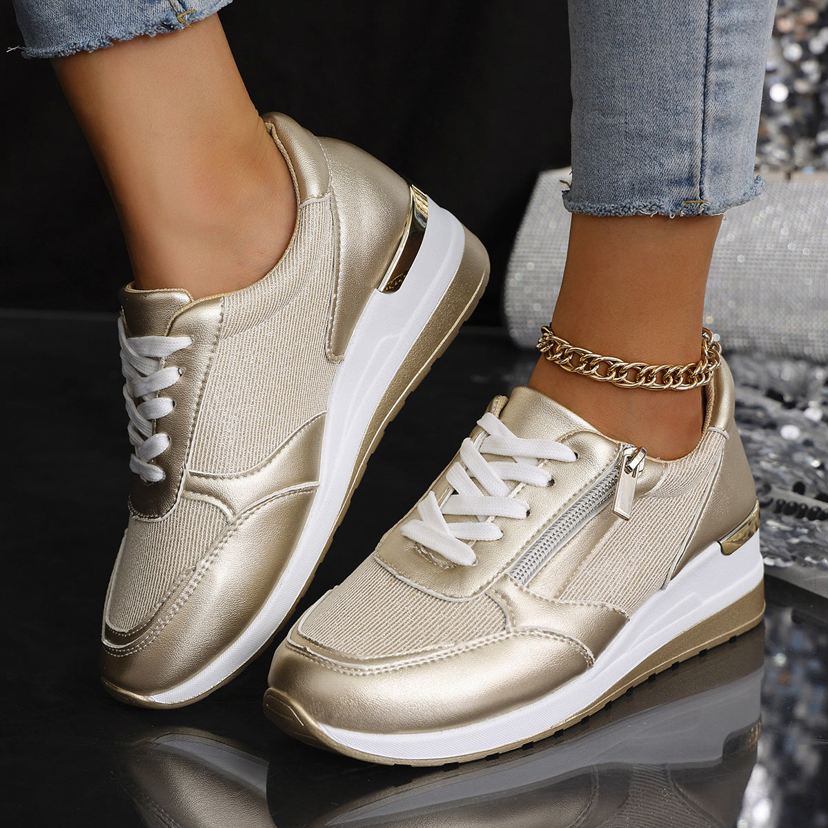 Damskie sneakersy na platformie ze sznurowaniem i bocznym zamkiem