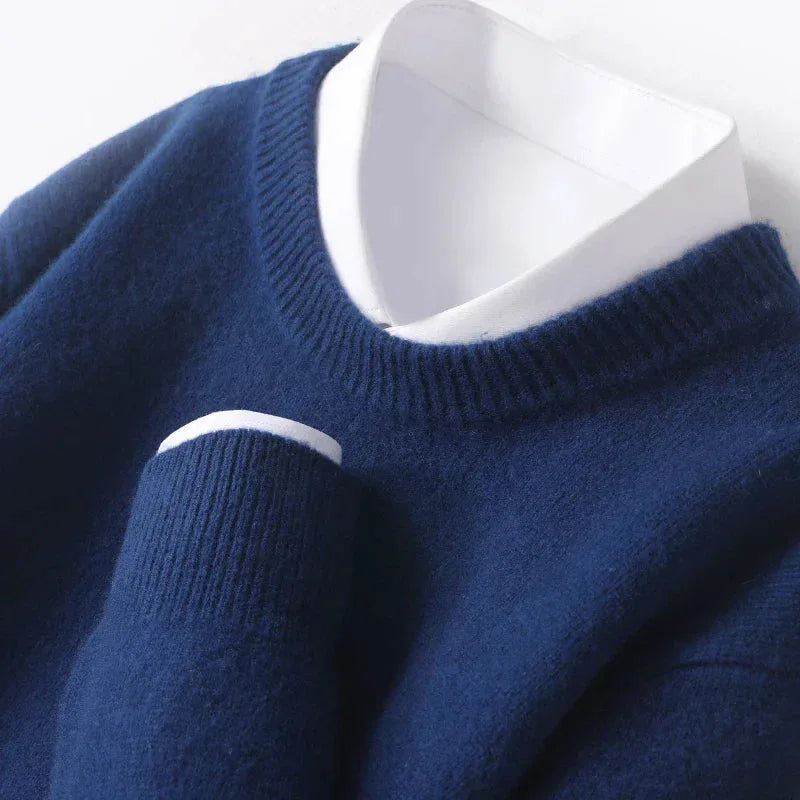 Sweter unisex z okrągłym dekoltem, długimi rękawami i prążkowanymi wykończeniami