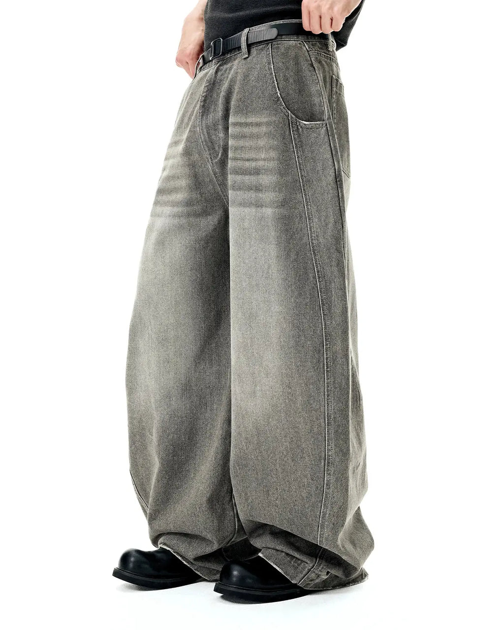 Női baggy farmer hordó alakú szabással, magas derékkal