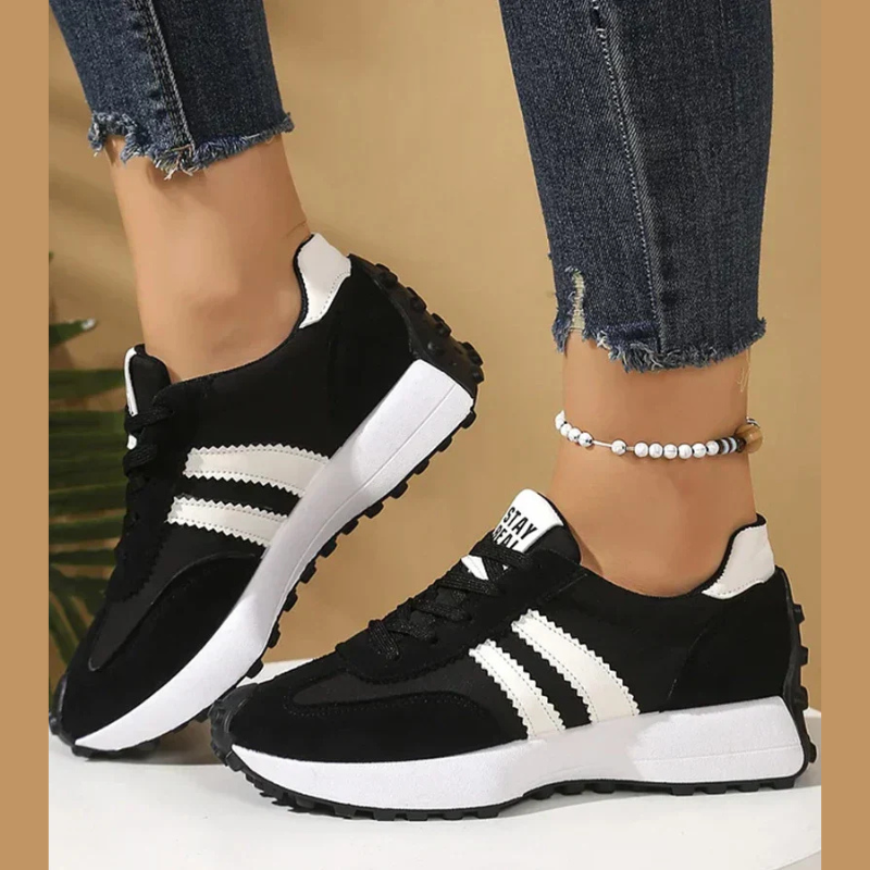 Damskie sneakersy retro z kontrastowymi paskami i białą podeszwą