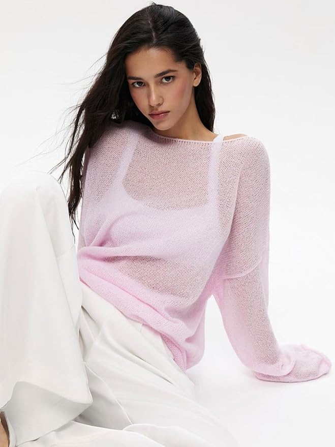 Damski sweter oversize z ażurowym splotem i szerokimi rękawami