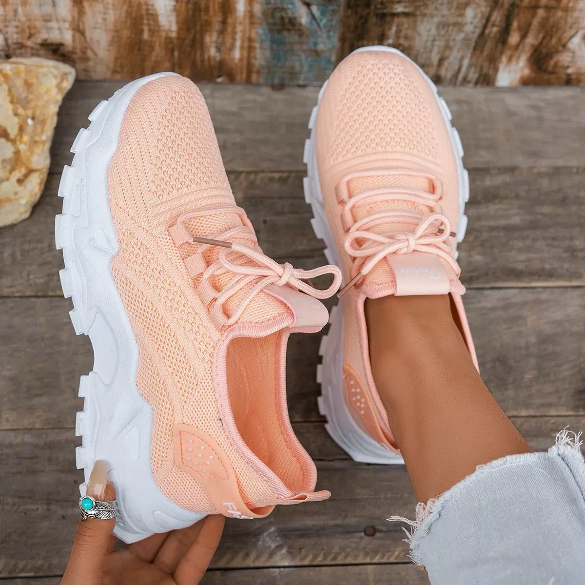 Wielokolorowe damskie sneakersy na masywnej platformie