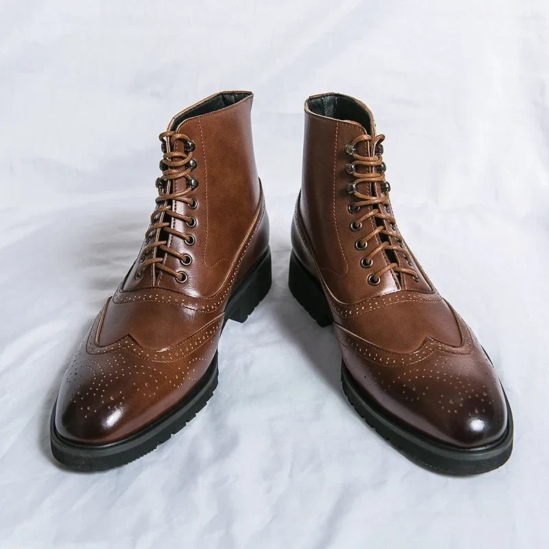 Męskie sznurowane buty za kostkę z perforowanym wzorem brogue