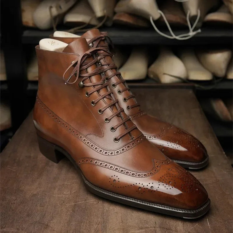 Męskie sznurowane buty za kostkę z perforowanym wzorem brogue
