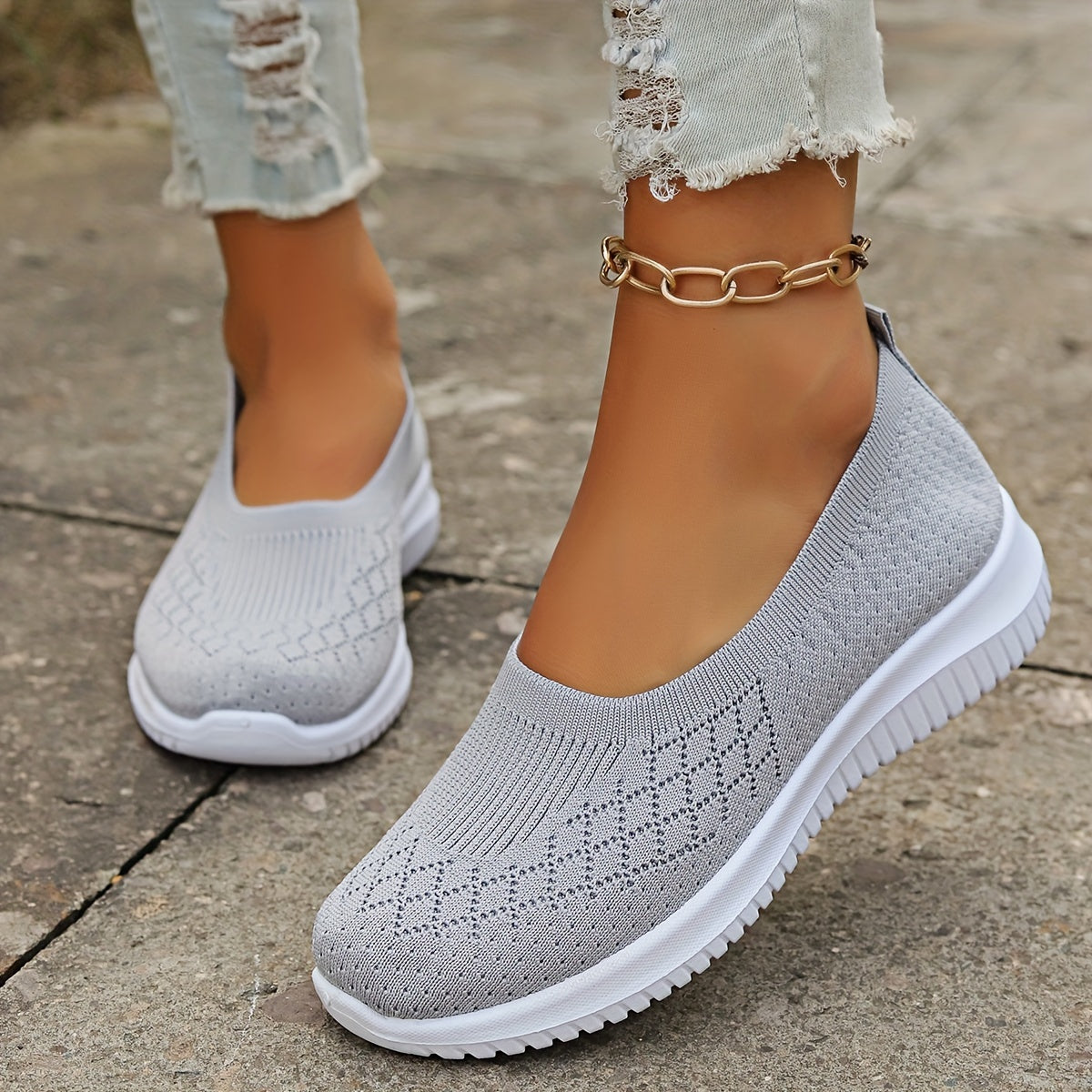 Damskie sneakersy wsuwane z dzianinową cholewką i profilowaną podeszwą