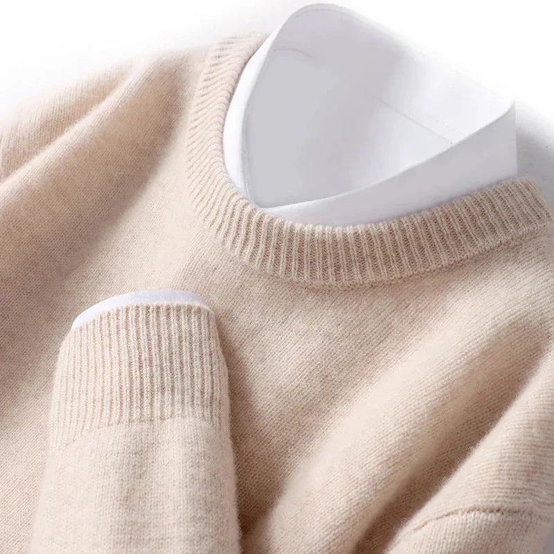 Sweter unisex z okrągłym dekoltem, długimi rękawami i prążkowanymi wykończeniami