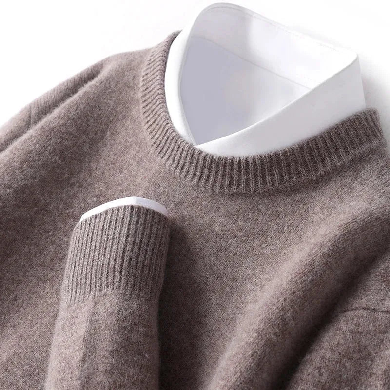 Sweter unisex z okrągłym dekoltem, długimi rękawami i prążkowanymi wykończeniami