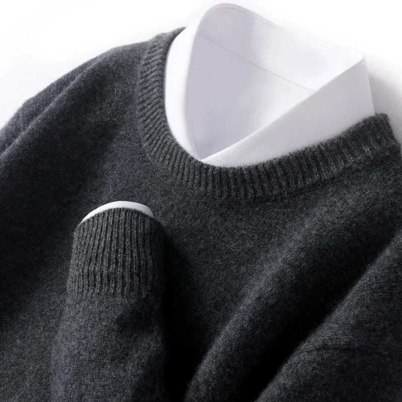 Sweter unisex z okrągłym dekoltem, długimi rękawami i prążkowanymi wykończeniami
