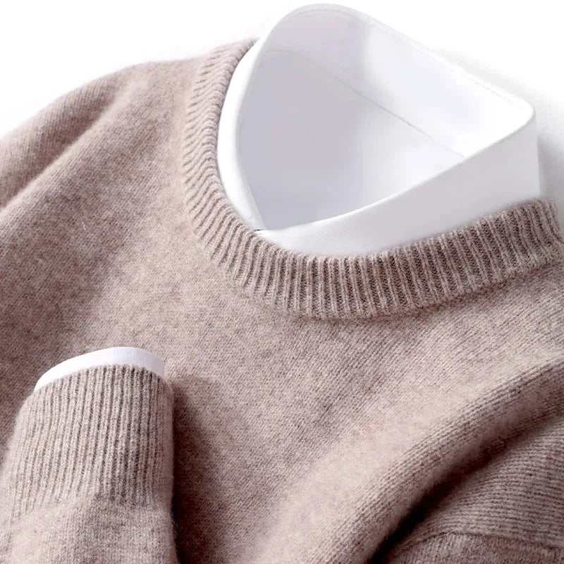 Sweter unisex z okrągłym dekoltem, długimi rękawami i prążkowanymi wykończeniami