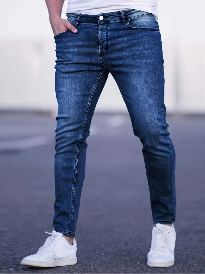 Męskie jeansy slim fit z pięcioma kieszeniami i długimi nogawkami