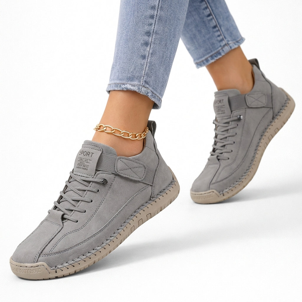 Damskie sneakersy na platformie ze sznurowaniem i zaokrąglonym noskiem