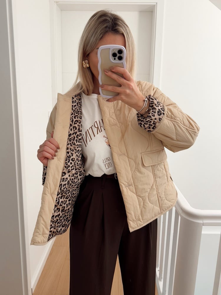 Női elegáns mellény leopárdmintás béléssel